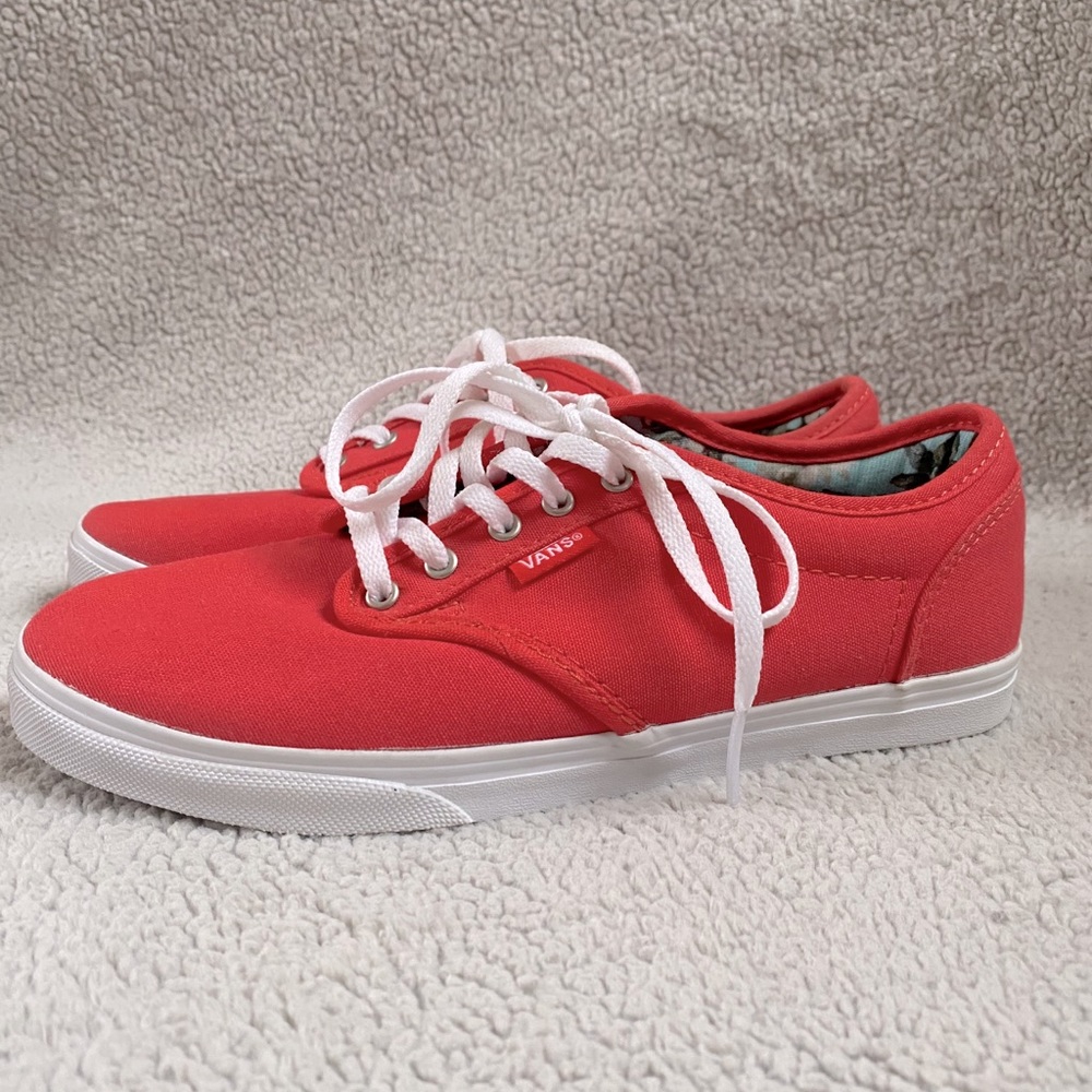 New Coral Vans Size 6